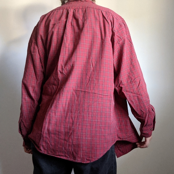 Thin cotton button front red plaid shirt - Picture 5 of 5